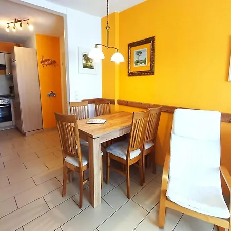 Gemuetliche Ferienwohnung Auf Der Insel Poel 因塞尔波埃尔