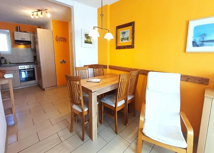 Gemuetliche Ferienwohnung Auf Der Insel Poel 因塞尔波埃尔